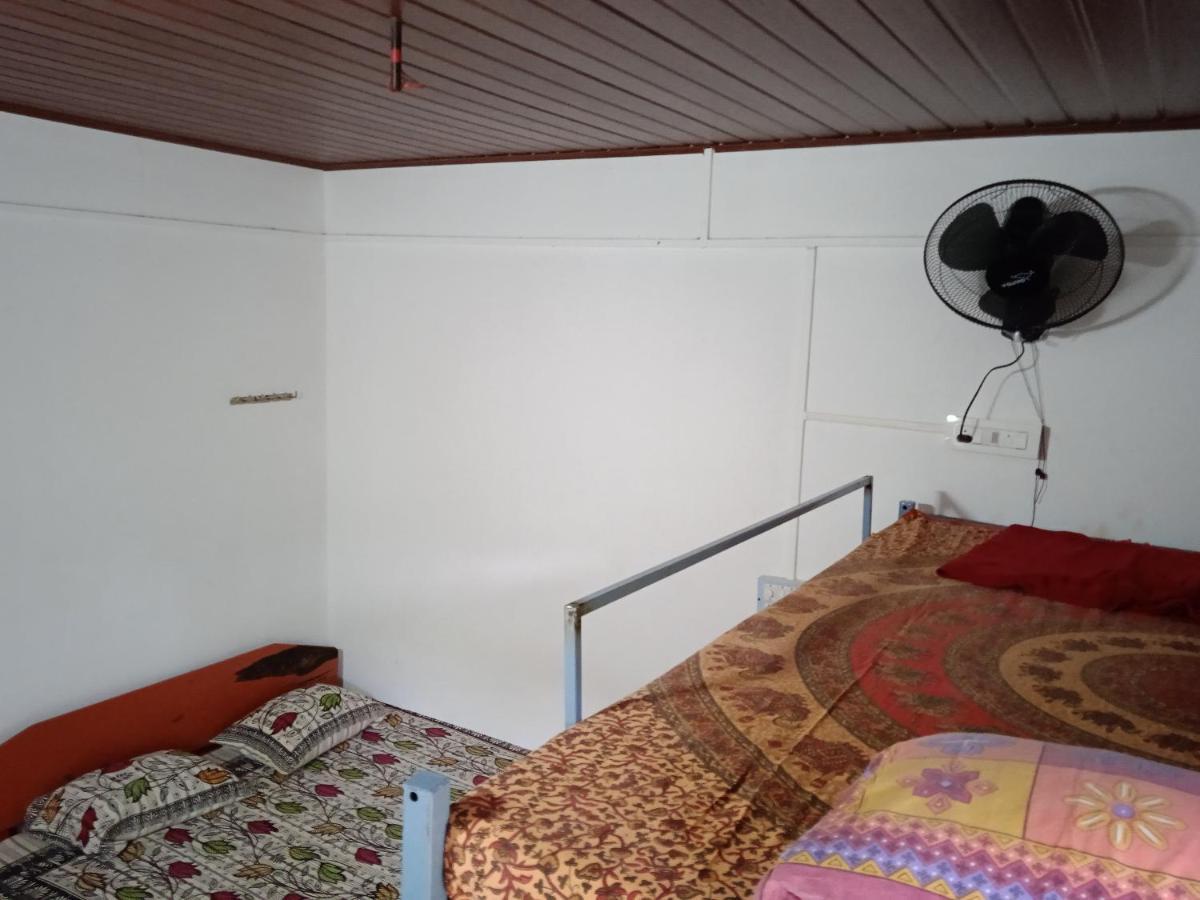 Gundappa Cafe Gokarna Kudle Beach Exteriér fotografie