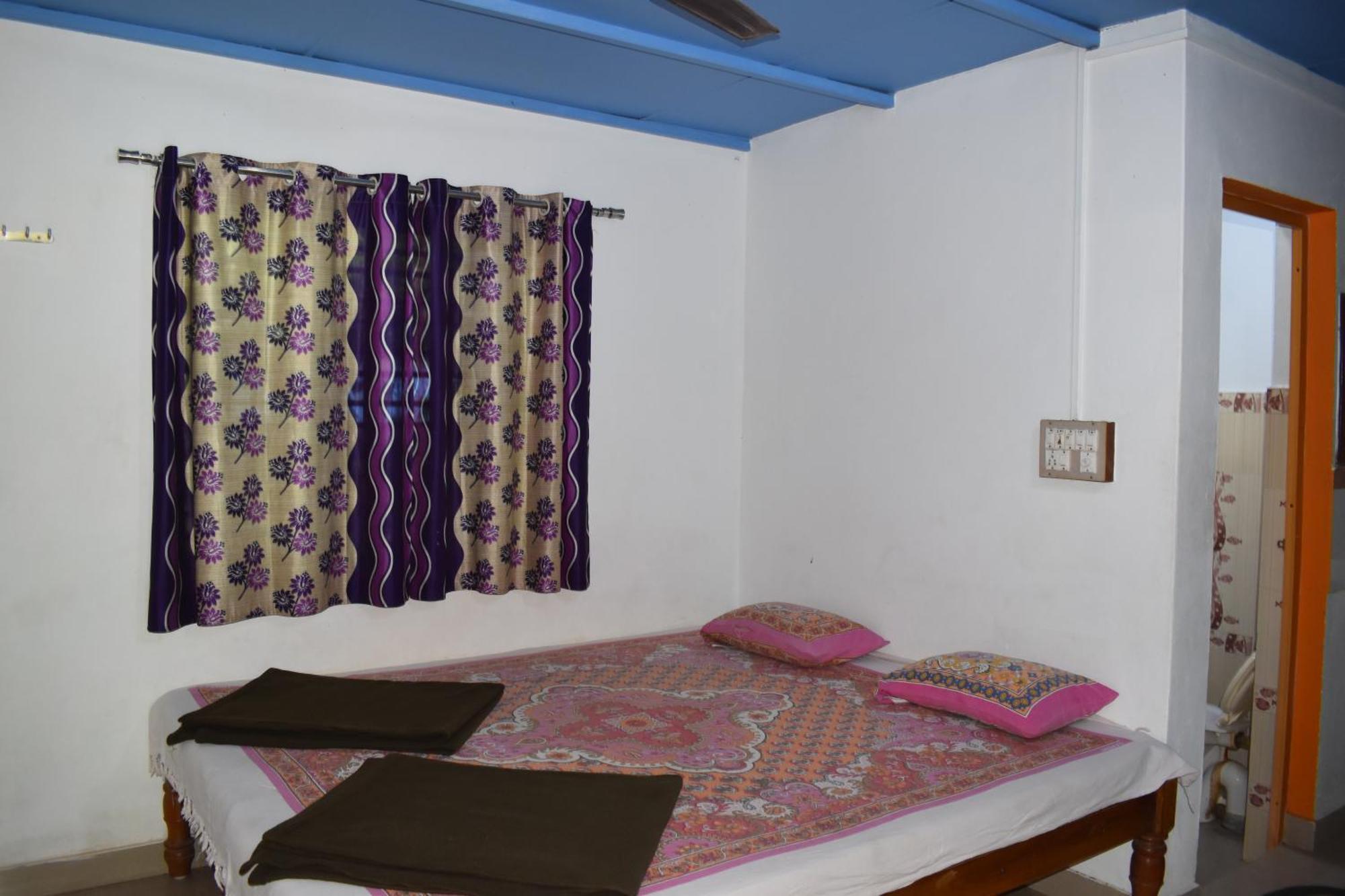 Gundappa Cafe Gokarna Kudle Beach Exteriér fotografie